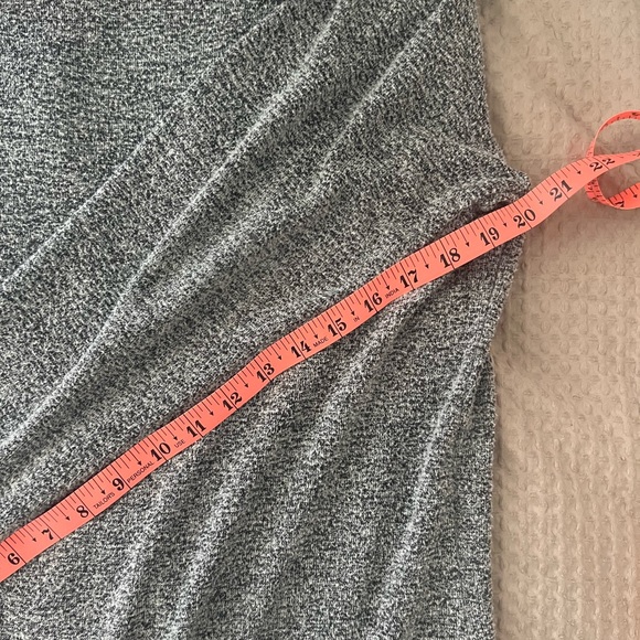 CHAMPION | Heather Grey Open Back Workout Long Sleeve Top with Thumb Holes - Picture 7 of 10